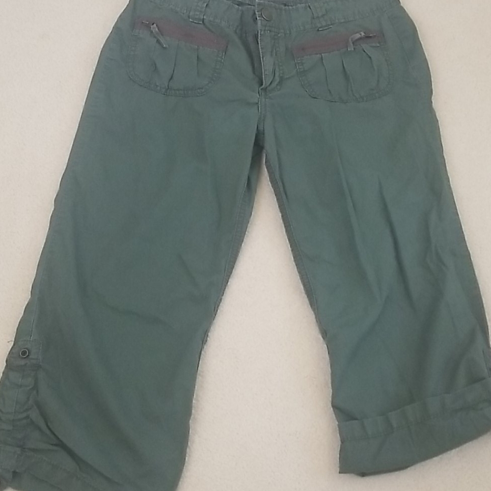 Calvin Klein capris